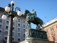 Spomenik knezu Mihailu
Trg republike, Beograd