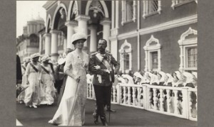 Car Nikolaj II i carica Aleksandra Fjodorovna (1913)