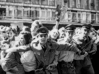 red-za-potpisivanje-prve-ploce-plavog-orkestra-u-beogradu_1985